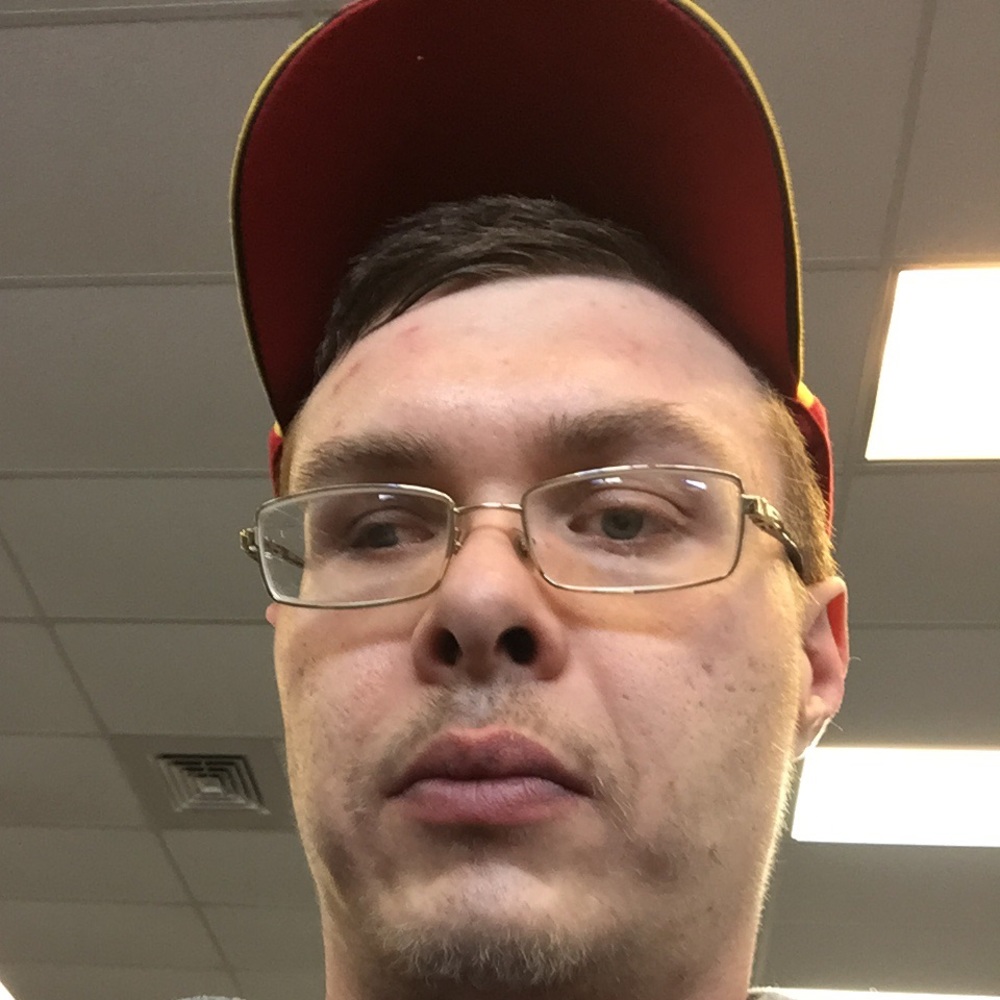 Meet your Posher, Jason